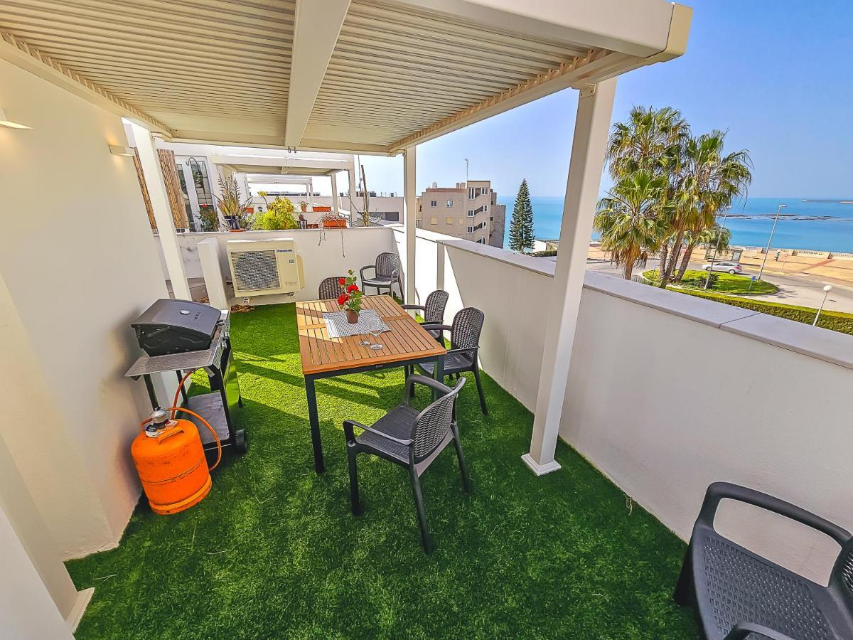 Oceanfront Duplex With A Rooftop Pool And Terrace Эль-Пуэрто-де-Санта-Мария Экстерьер фото