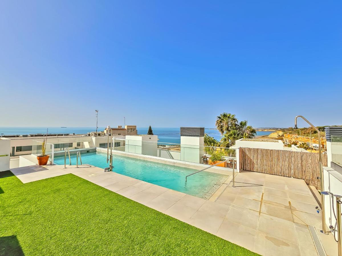 Oceanfront Duplex With A Rooftop Pool And Terrace Эль-Пуэрто-де-Санта-Мария Экстерьер фото